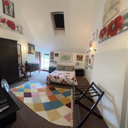 Chez Thomas 7 Route Du Monde Ancien Bed and Breakfast Saint-Georges-D'Aunay Εξωτερικό φωτογραφία