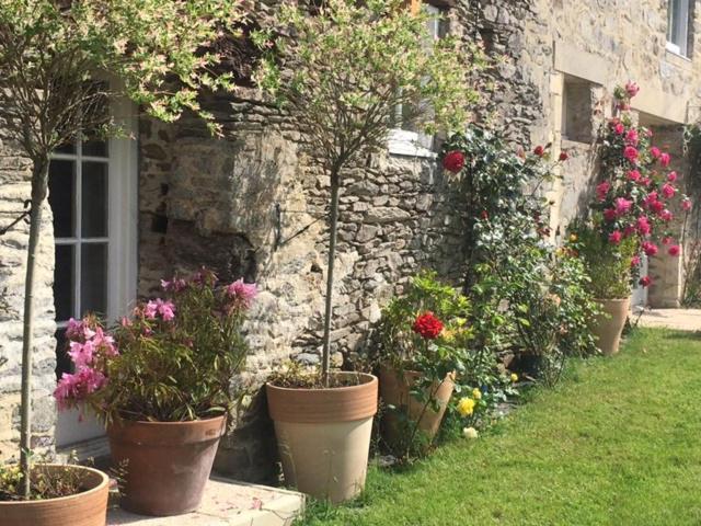 Chez Thomas 7 Route Du Monde Ancien Bed and Breakfast Saint-Georges-D'Aunay Εξωτερικό φωτογραφία